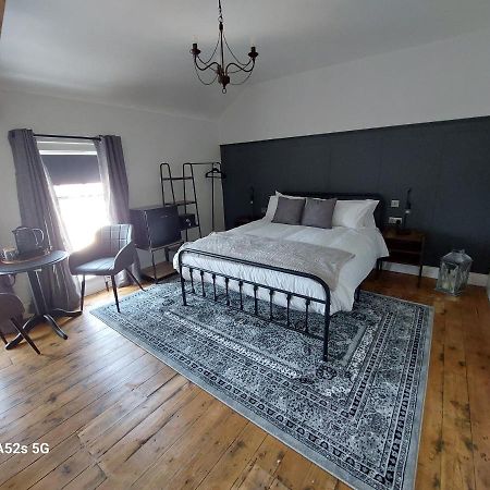 Londonderrys Bar And Accommodation 시햄 외부 사진