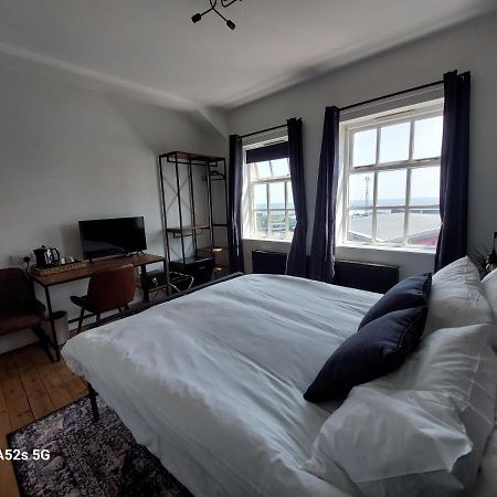 Londonderrys Bar And Accommodation 시햄 외부 사진