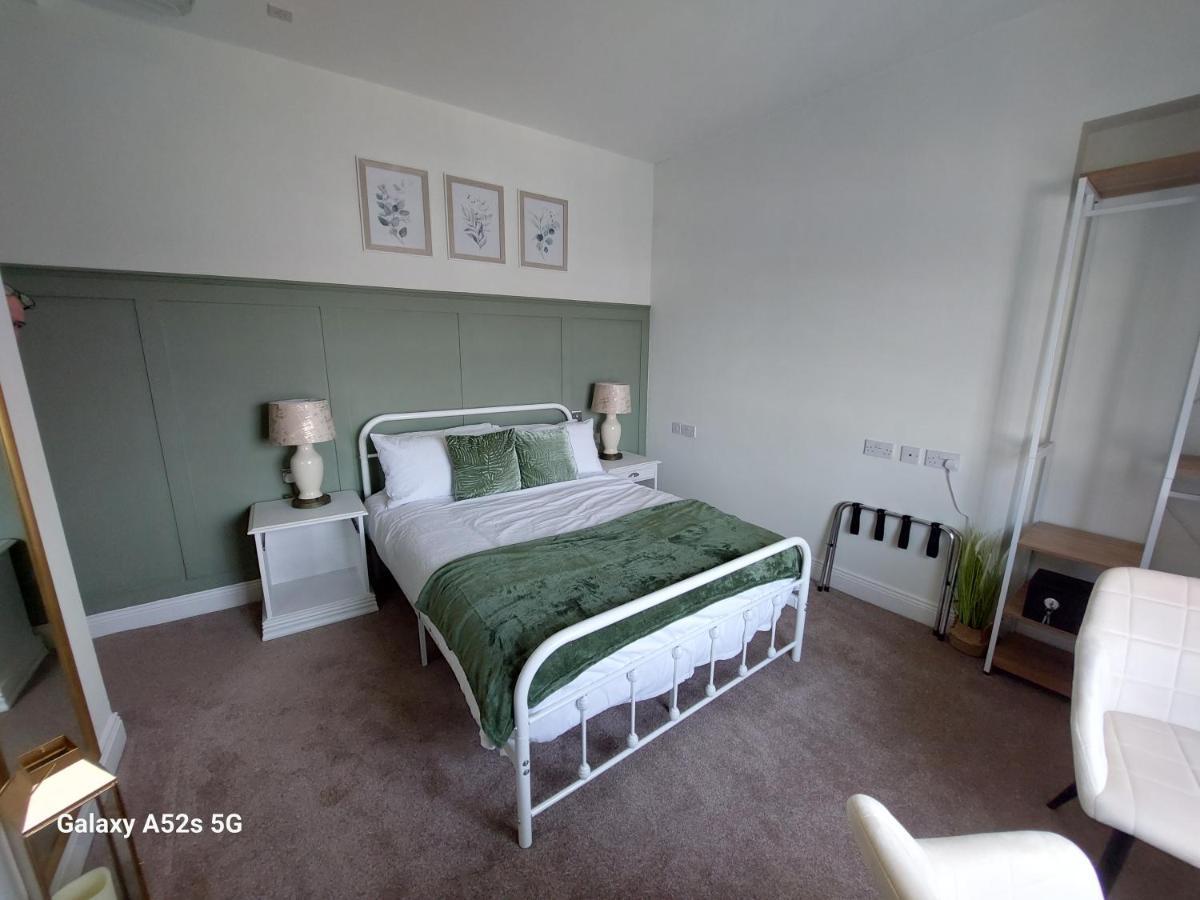 Londonderrys Bar And Accommodation 시햄 외부 사진
